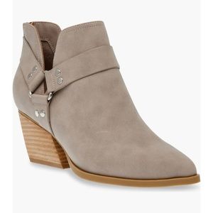 DV by Dolce Vita Kramer Bootie